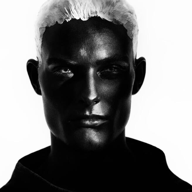 Justin Cooper Beauty Photographer Photography Photo Art Magazine Editorial Advertising Skin Hair Makeup Cosmetics