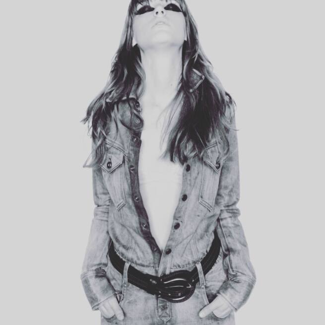 Justin Cooper Beauty Photographer Photography Photo Art Magazine Editorial Advertising Skin Hair Makeup Cosmetics